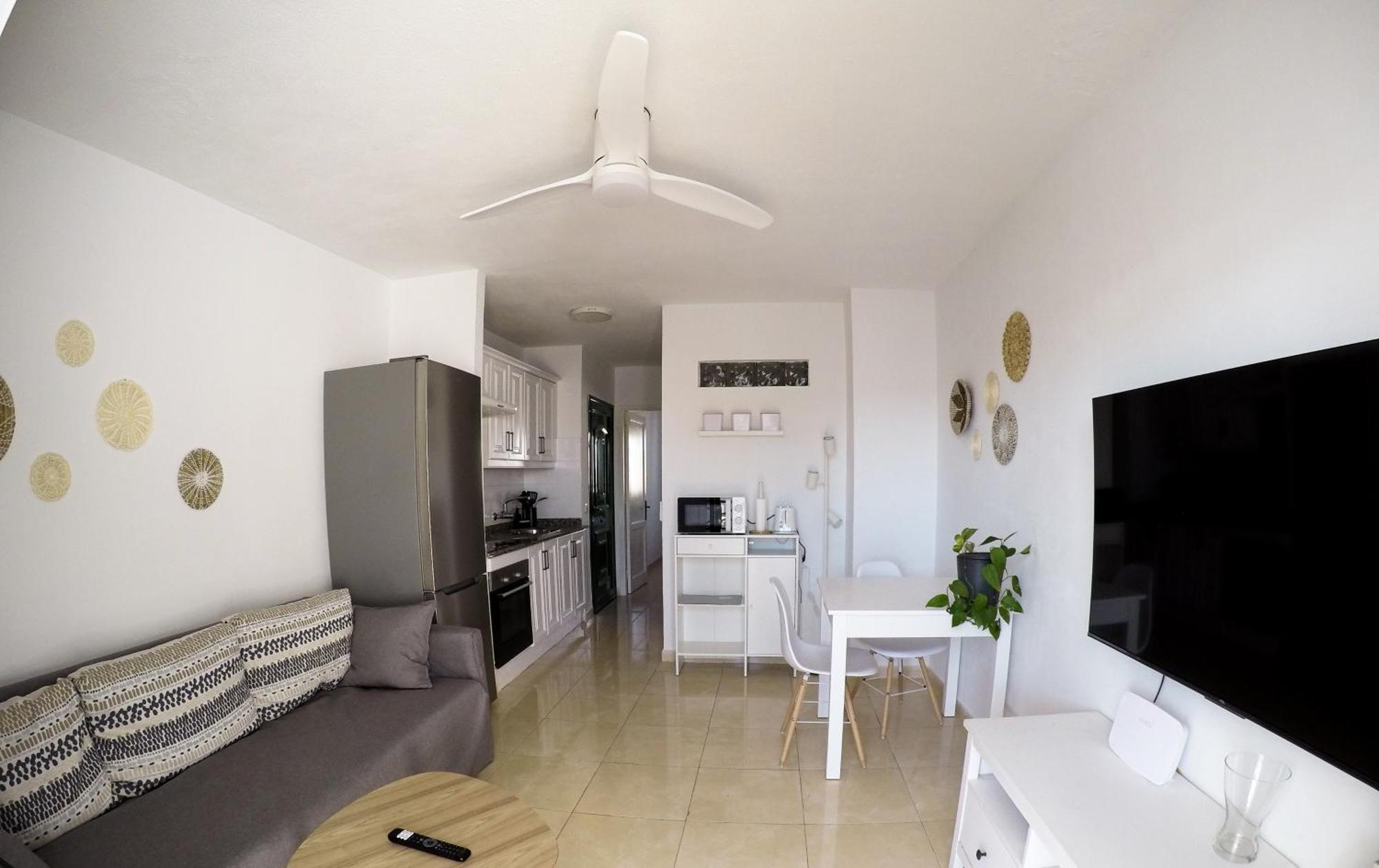 Ferienwohnung Zuri By Kamili Lanzarote Tías Exterior foto